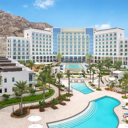 Ocean Mountain View Apartment At The Address Fujairah Eksteriør bilde