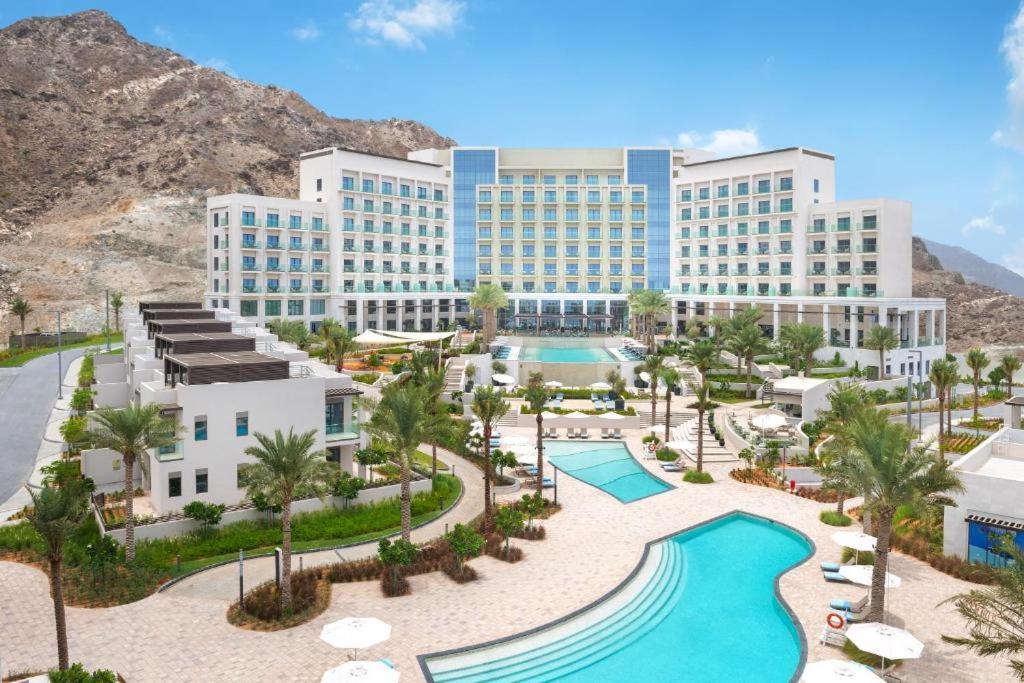 Ocean Mountain View Apartment At The Address Fujairah Eksteriør bilde